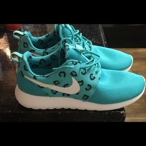 Brand new women Nike’s